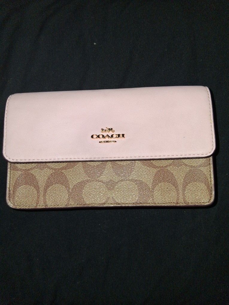 Coach Crossbody Foldover Wristlet