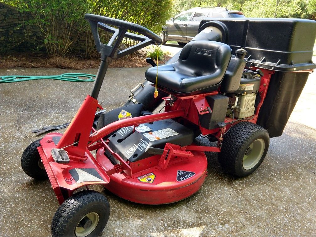 Snapper Riding Lawn Mower