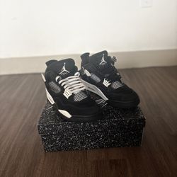 Air Jordan 4 Retro White Thunder Men's Sneakers Size 14 