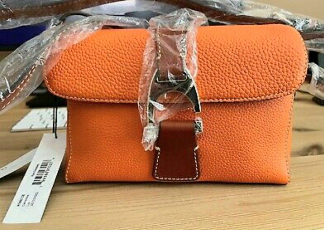 Purse - Brand New Dooney & Bourke, Kyra Bag