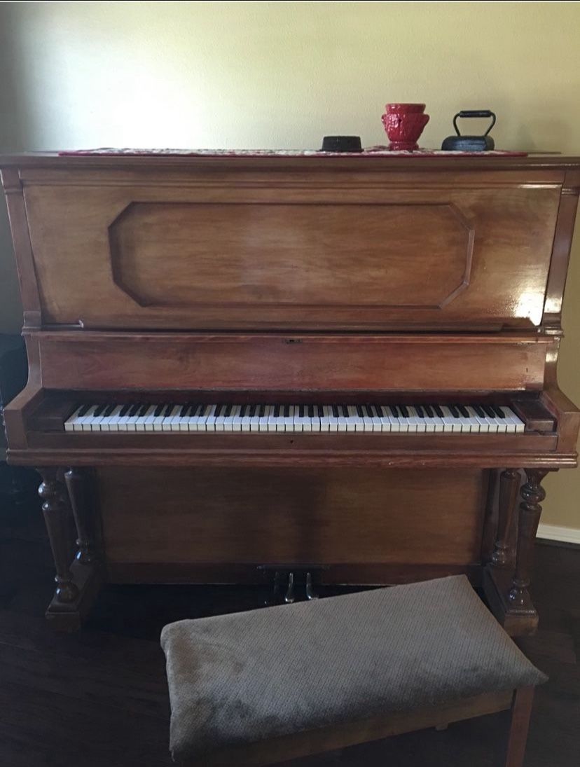 FREE Upright Piano