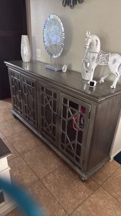 Credenza    4 door