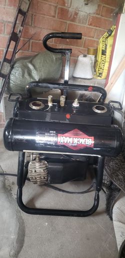Portable Black Max 5 Gallon Compressor