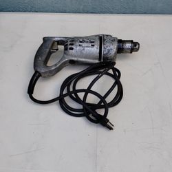 Black & Decker 3/8"HD. Drill. Good Condition 