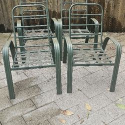 Patio Metal Chairs  4 Chairs 