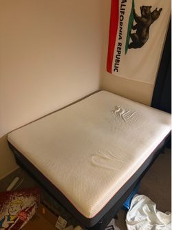 Tulo liv full size mattress used