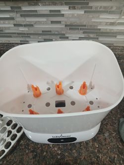 Babybrezza Bottle Sterilizer Like New