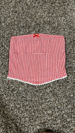 Girls tops- Tube top, halter, tank, t-shirts. 