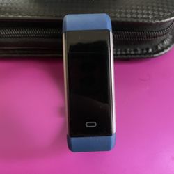 Kummel Fitness Tracker
