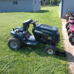 Bolens Riding Tractor. No Mower Deck 