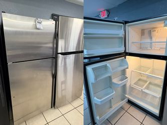Refrigerator Stainless With Warranty 