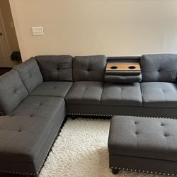 SECTIONAL COUCH