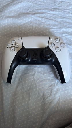 PS5 controller