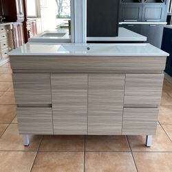 END OF YEAR SALE ~ Modern PVC Bathroom Vanity - 48 inches