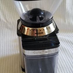Cuisinart Supreme Grind Automatic Burr Mill CCM-16 Series