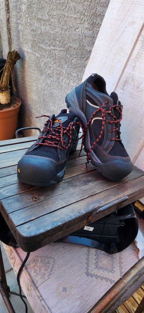 KEEN® UTILITY #1008304 MEN'S ALBANY NON-METALLIC TOE ATHLETIC WORK SHOE