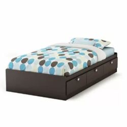 South Shore Twin Bed With Drawers