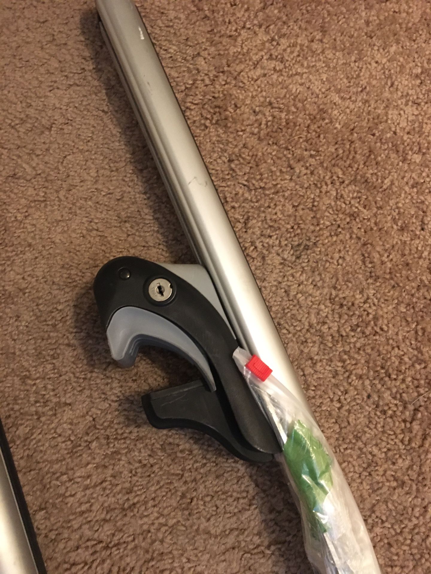 Adjustable Roof rack Crossbars for Sale in Tigard, OR OfferUp