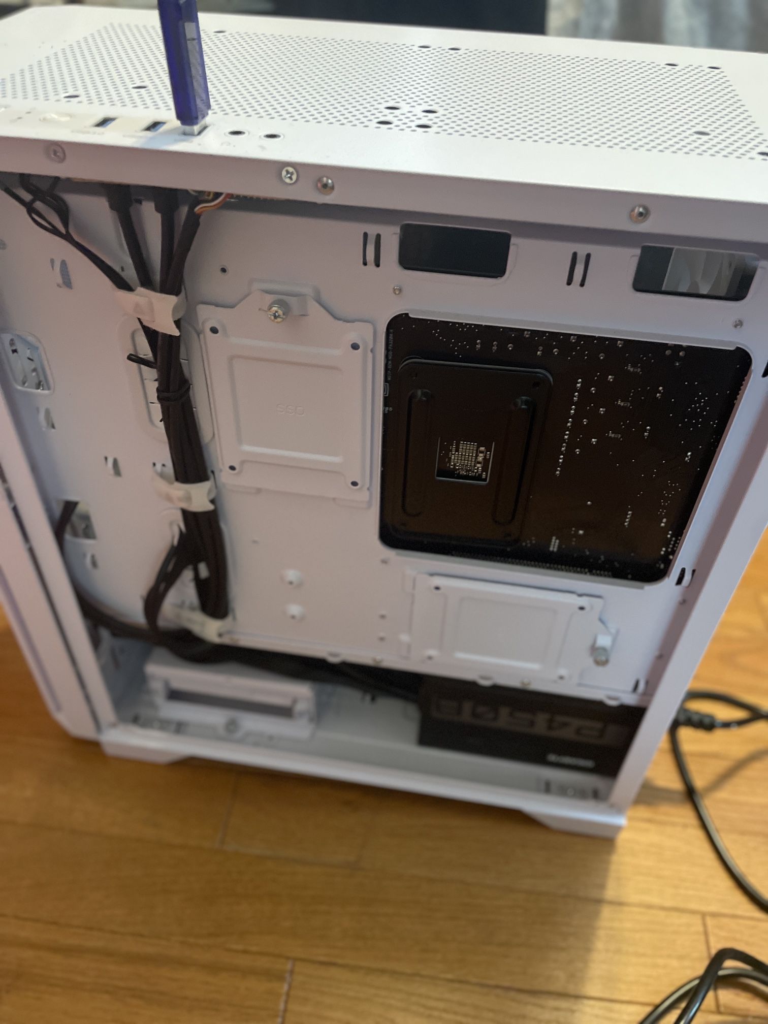 Montech Gaming Desktop