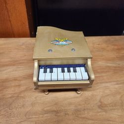 Condor Vintage Child’s Toy Wooden Baby Grand Piano