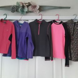 Girls Long Sleeve Zip Up Active Wear Size 10/12