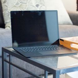 Microsoft Surface Laptop