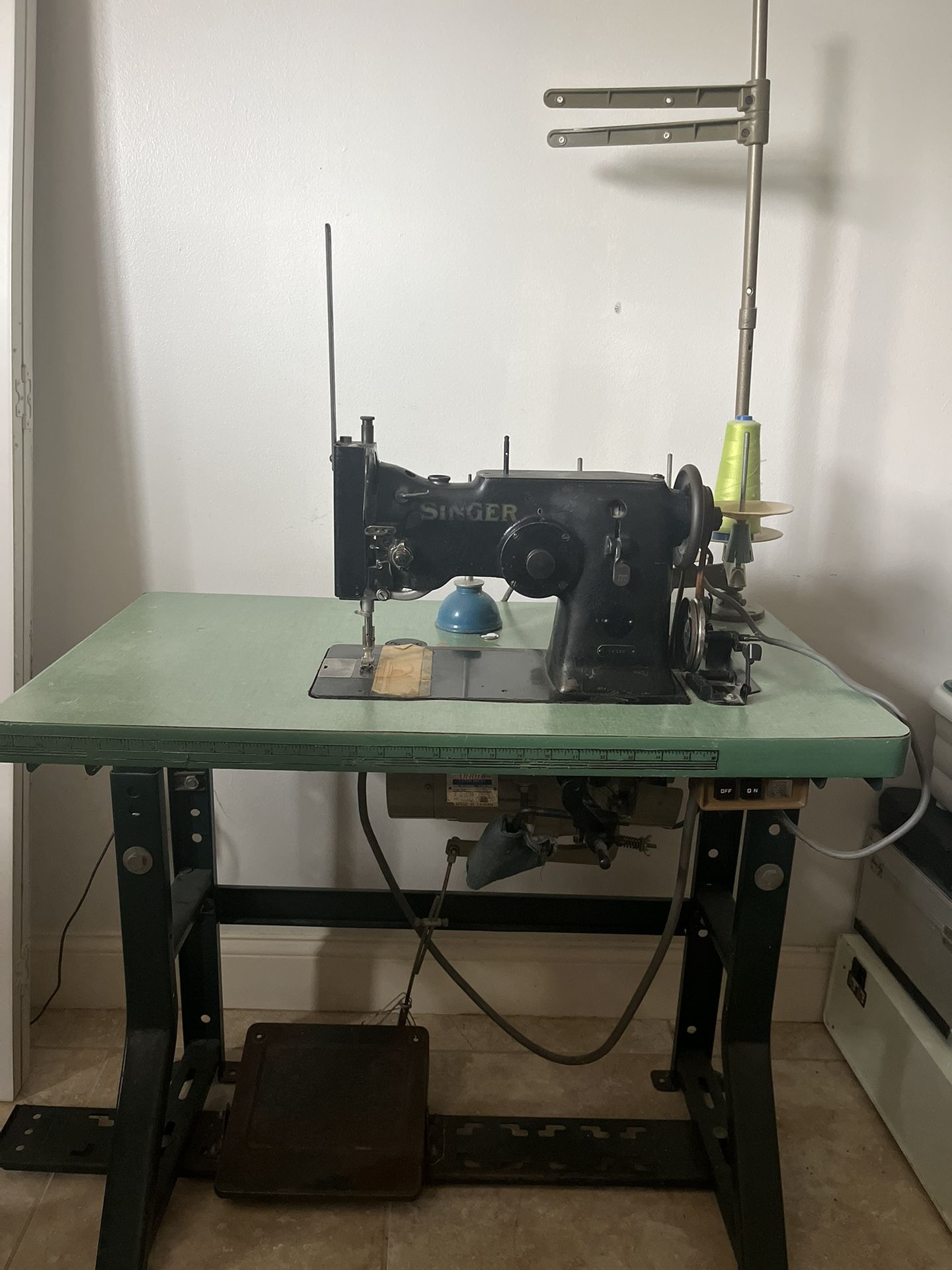 Singer Sewing Machine