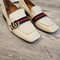 Gucci Peyton Loafers