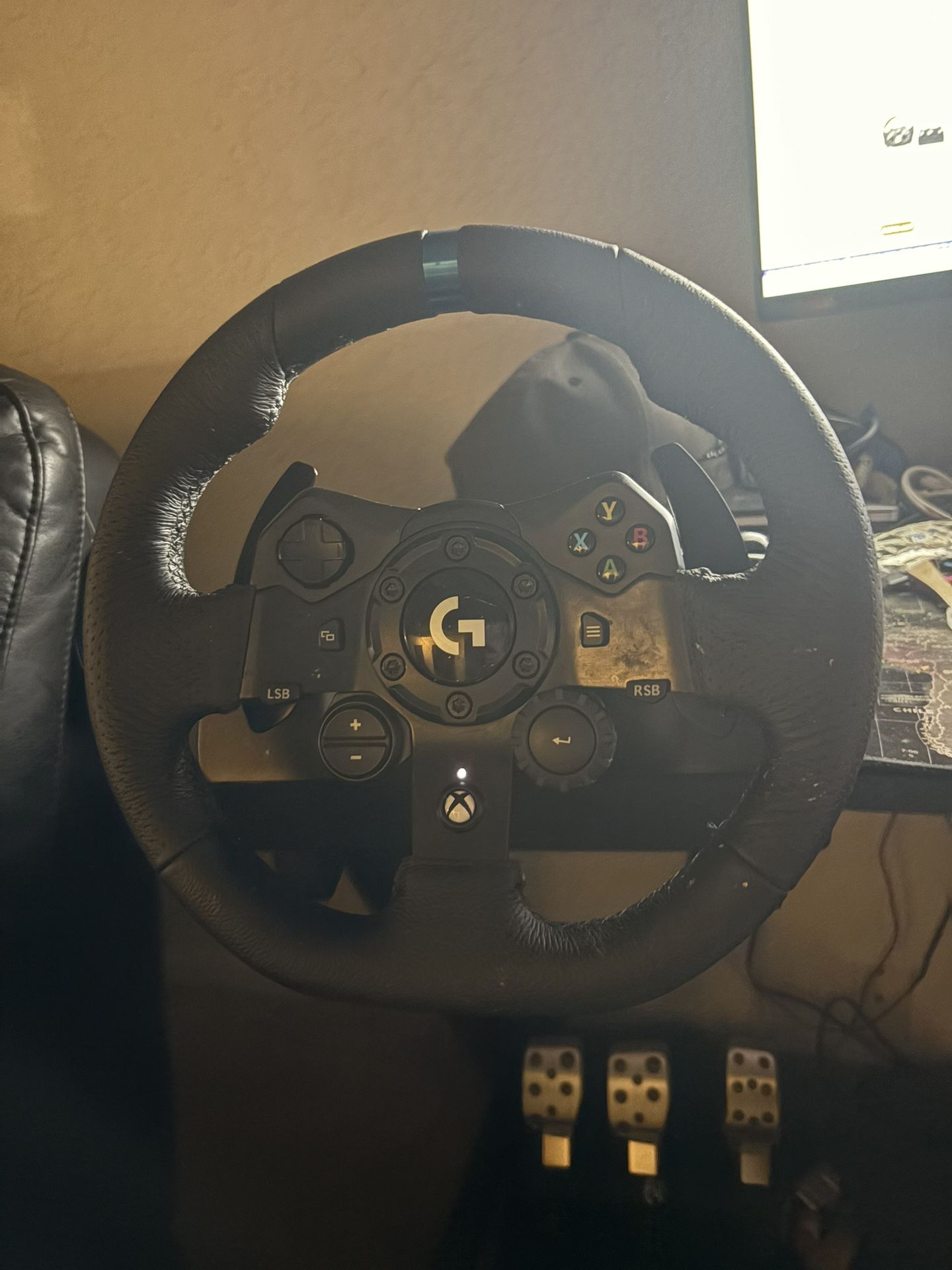 Logitech G29 Driving Force Racing Wheel and Pedals for PlayStation 4/5/PC: USB Connection And Also Driving Shifter