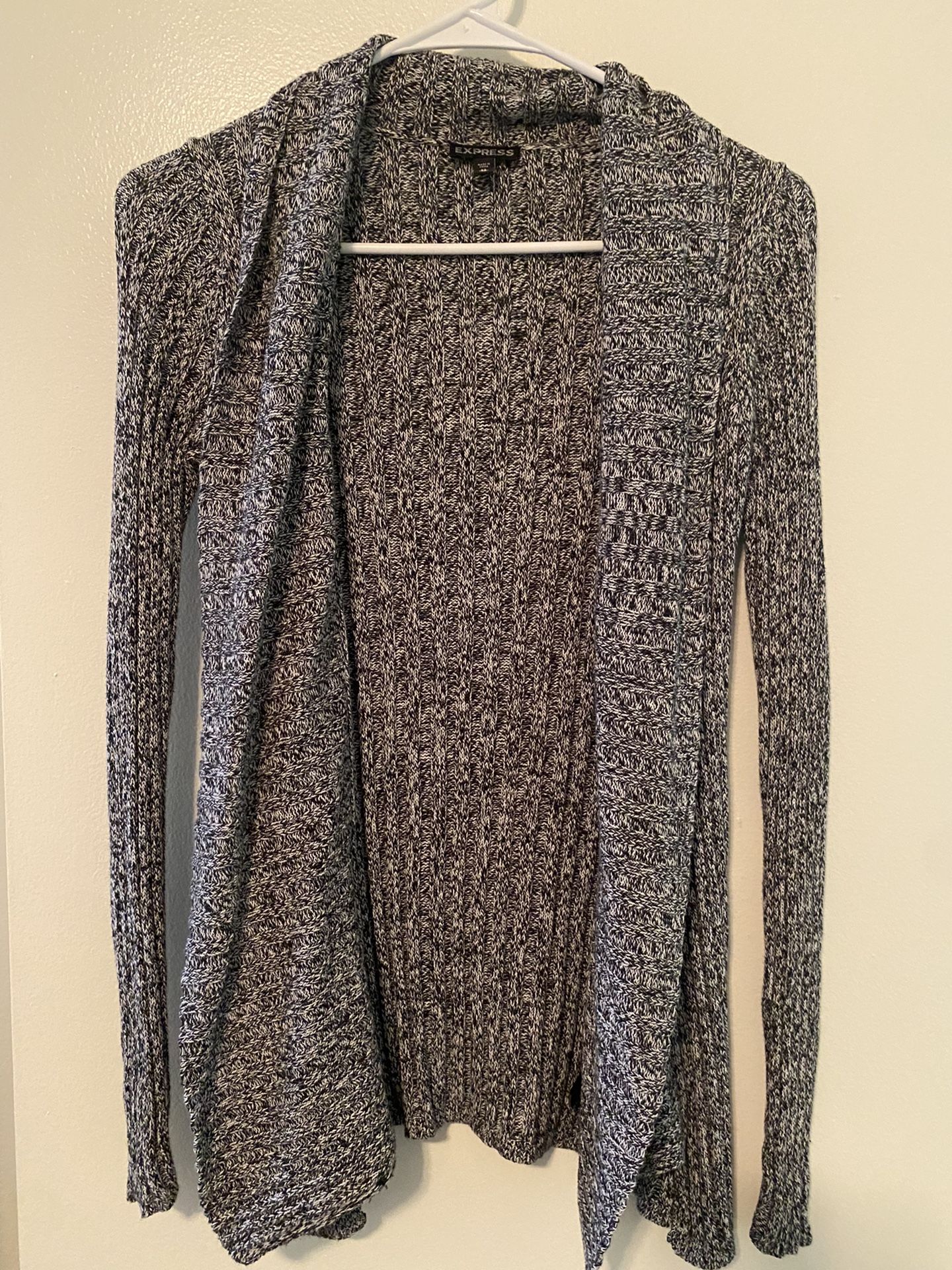 Sweater Light Weight