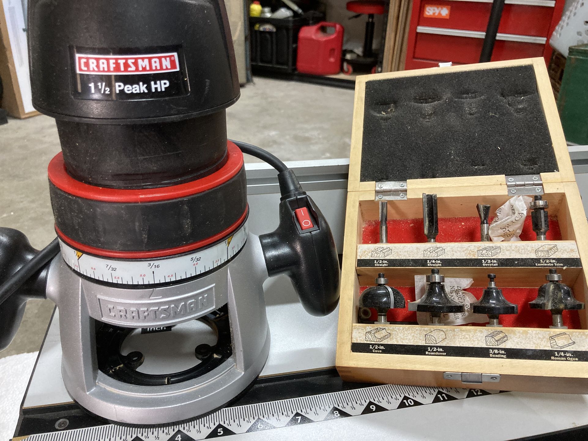 Craftsman Router