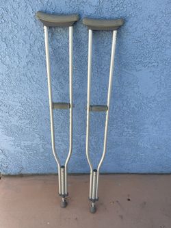 Crutches For Sale. Great Condition.