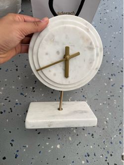 Marble clock