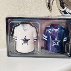 set of Dallas Cowboys Gameday Ceramic Salt & Pepper Shakers.