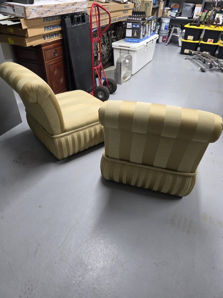 Make Offer upholstered slipper chair