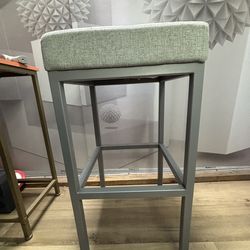 Console Stool (one piece)