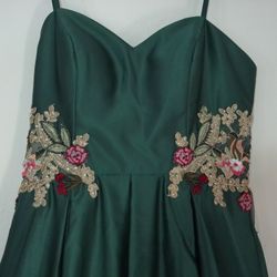 Size 5 Dress Emerald Green 