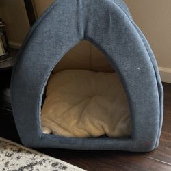 Dog/Cat Bed 