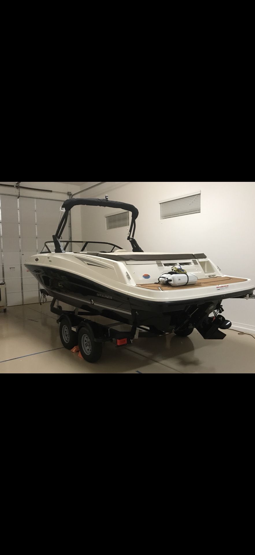 2017 VR6 Bayliner Garage Kept