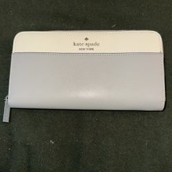 Kate Spade Brand New Wallet And Earrings -Never Used