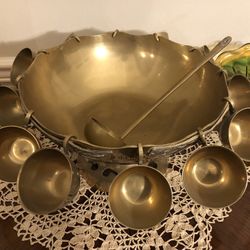 Vintage Ornate Brass Punch Bowl w/12 Cups