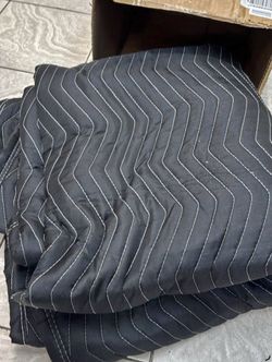 2 Pcs Sound Dampening Blankets, Soundproof Curtains 96 × 80 in., Grommeted Studio Blanket for Window