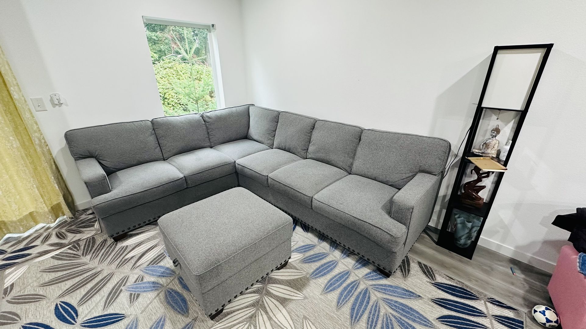 Thomasville Emilee Fabric Sectional with Storage Ottoman for Sale in