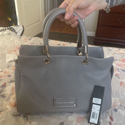 Marc Jacobs Pebble Leather Purse $110obo
