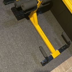 Squat Machine 