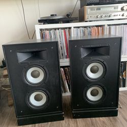 Klipsch KG 4 Vintage Stereo Speakers for Sale in Los Angeles CA