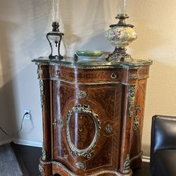 Vintage victorian cabinet with beautiful wooden inlay. 