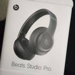 Beats Studio Pro