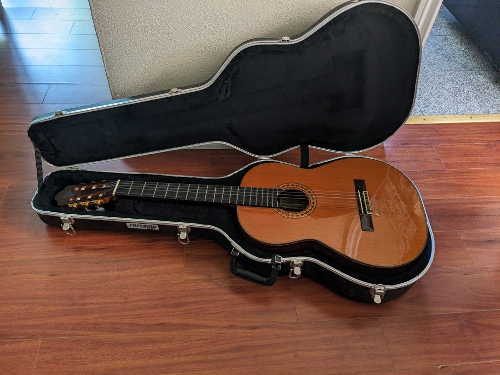 Spanish Guitar - Esteve 1GR08