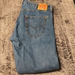 Men’s Levi Jeans